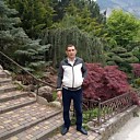 Суро, 42 года