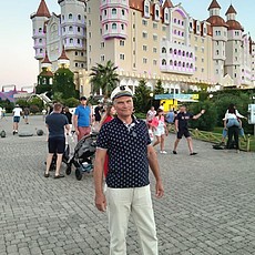 Фотография мужчины Олег, 64 года из г. Санкт-Петербург
