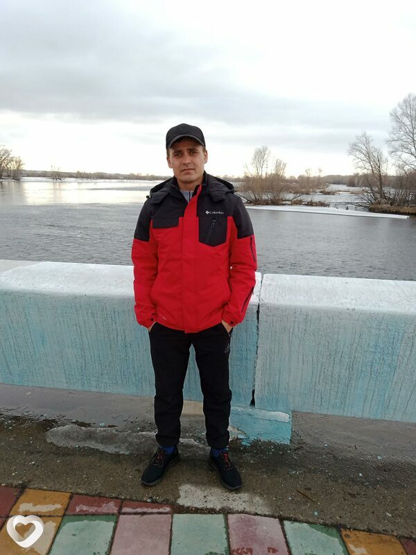 Работа в усть каменогорске для мужчин. Грузчик тц. Водитель экспедитор. Работа в усть каменогорске для мужчин. Владислав денисов усть-каменогорск.